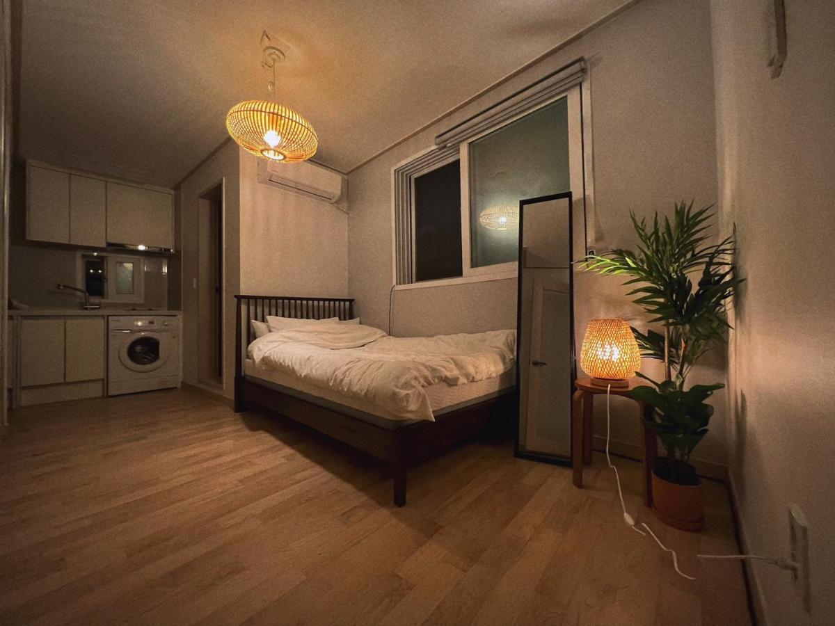 Jnineguesthouse Сеул Экстерьер фото