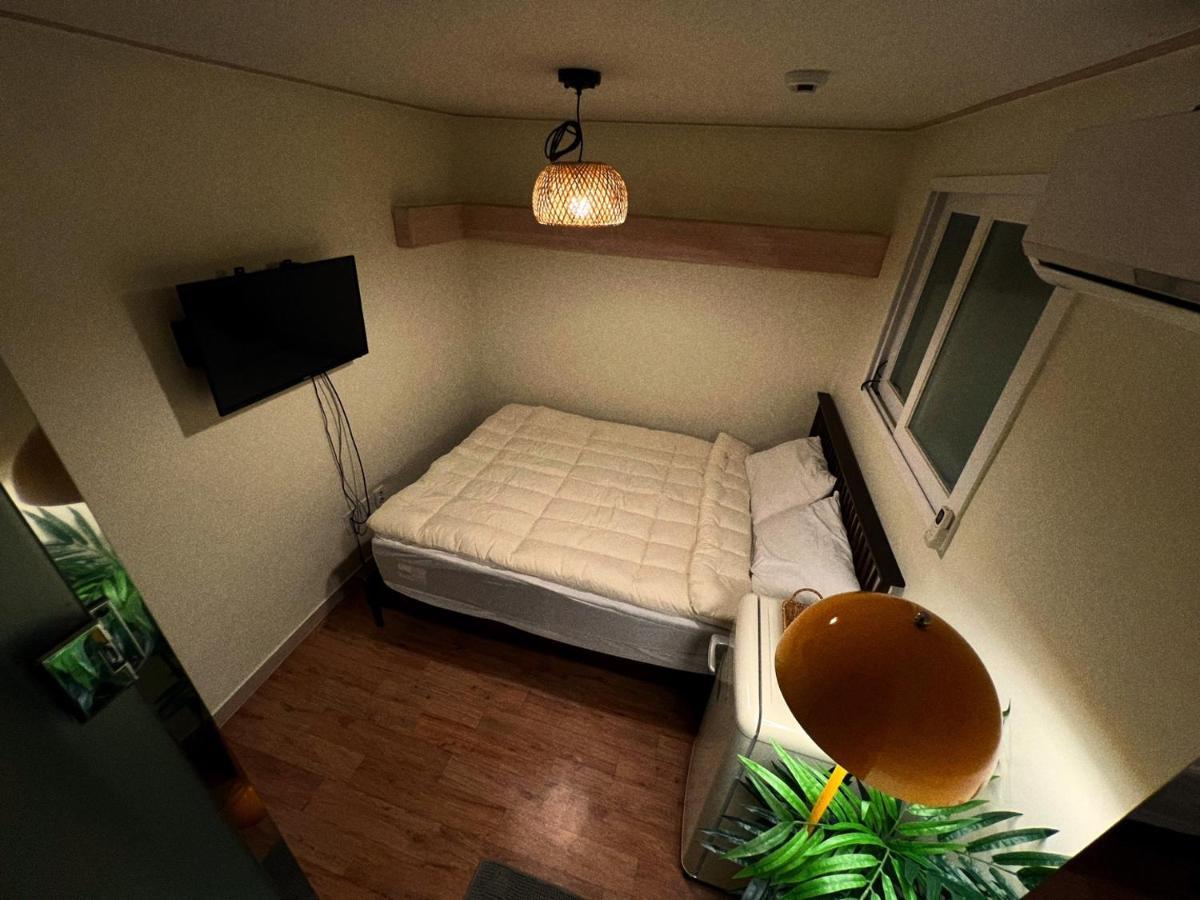 Jnineguesthouse Сеул Экстерьер фото