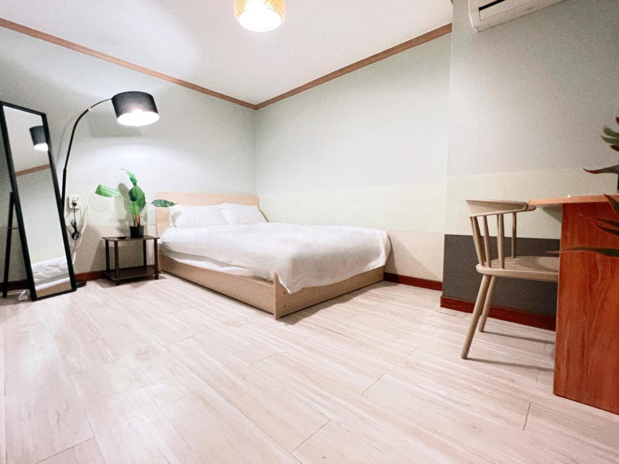 Jnineguesthouse Сеул Экстерьер фото