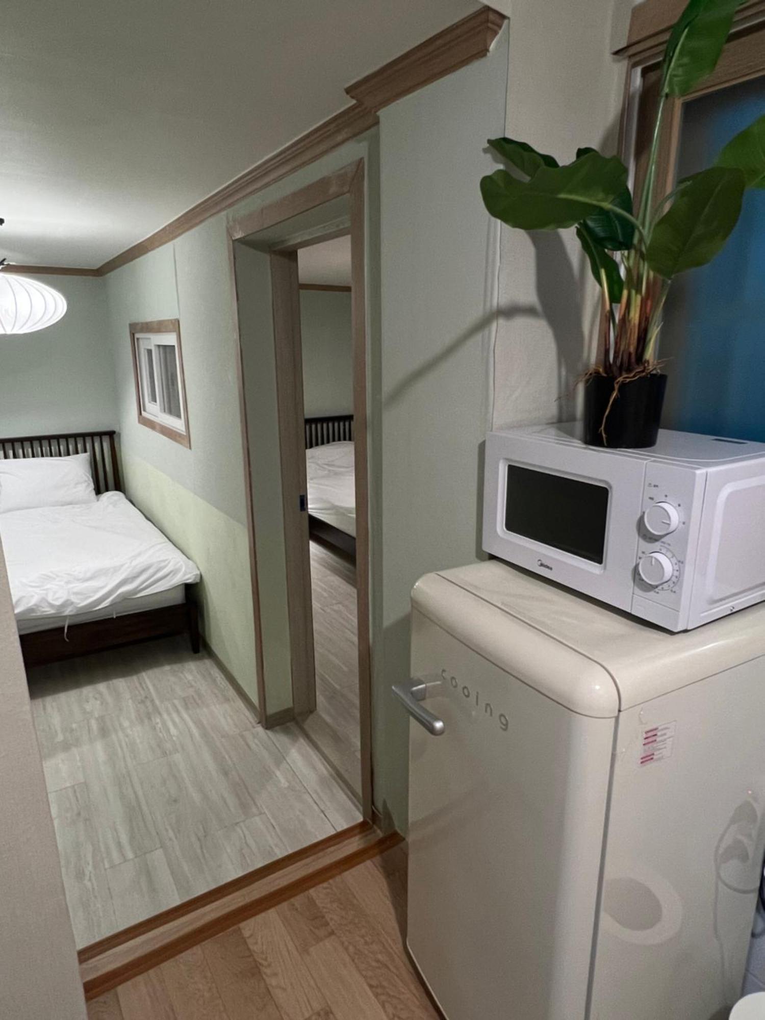Jnineguesthouse Сеул Экстерьер фото